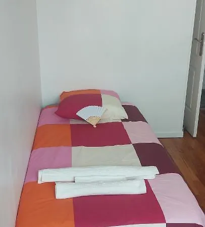 Calme Et Lumineux. B&b. 3 Bed & Breakfast *