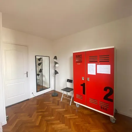Calme Et Lumineux. B&b. 3 * Neuilly-sur-Seine